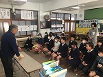 手話の先生のお話を目と耳で聞きました