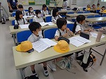 真剣にお話をききます。